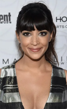 Hannah Simone